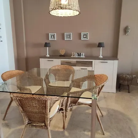 Casa Patricia Playa Arena Tenerife * Пуэрто-де-Сантьяго